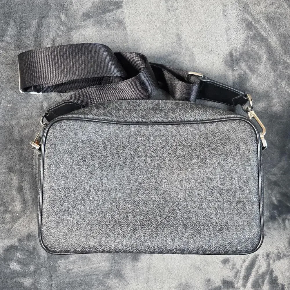 Michael Kors Kenley Black Crossbody